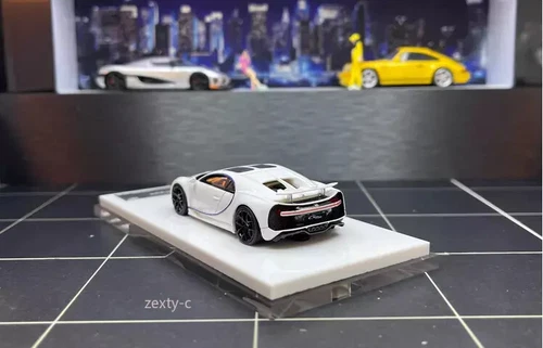 1/64 Resin car model Bugatti Chiron blue and white limited edition 99PCS - Bild 4 von 14