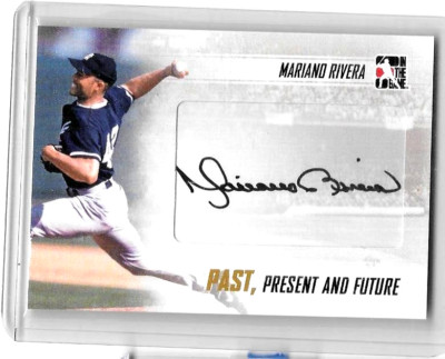 MARIANO RIVERA 2013 IN THE GAME PAST,PRESENT,& FUTURE CERTIFIED AUTOGRAPH