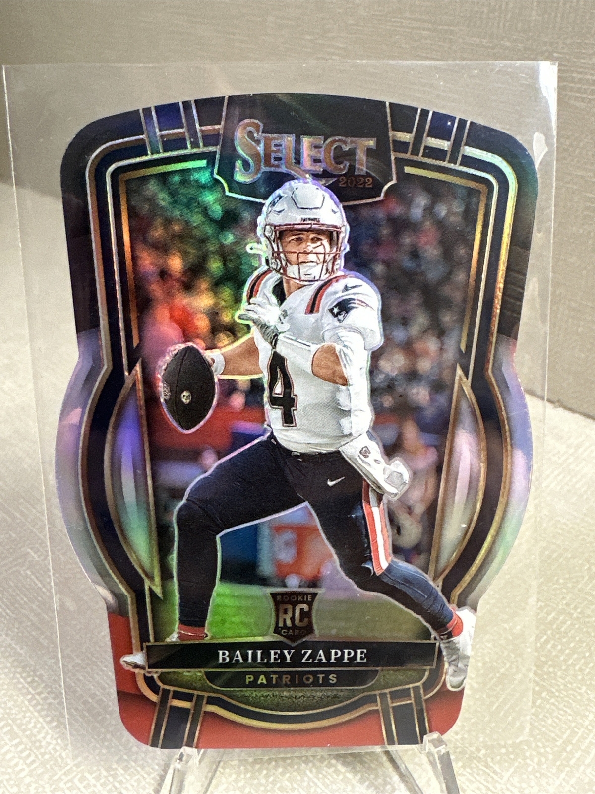 2022 Panini Select Bailey Zappe #231 Club Level RC Die Cut Black/Red Patriots