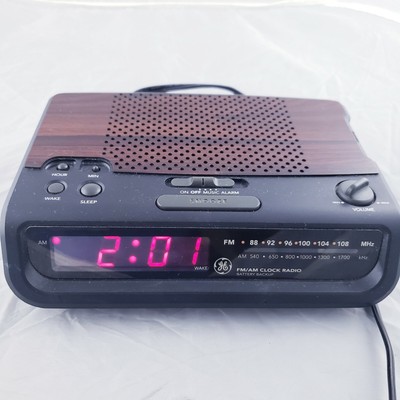 Vintage Woodgrain Ge Digital Alarm Clock Radio Am Fm 7 4613a Tested And Working Alarm Clocks Clock Radios Universitasfundacion Home Decor