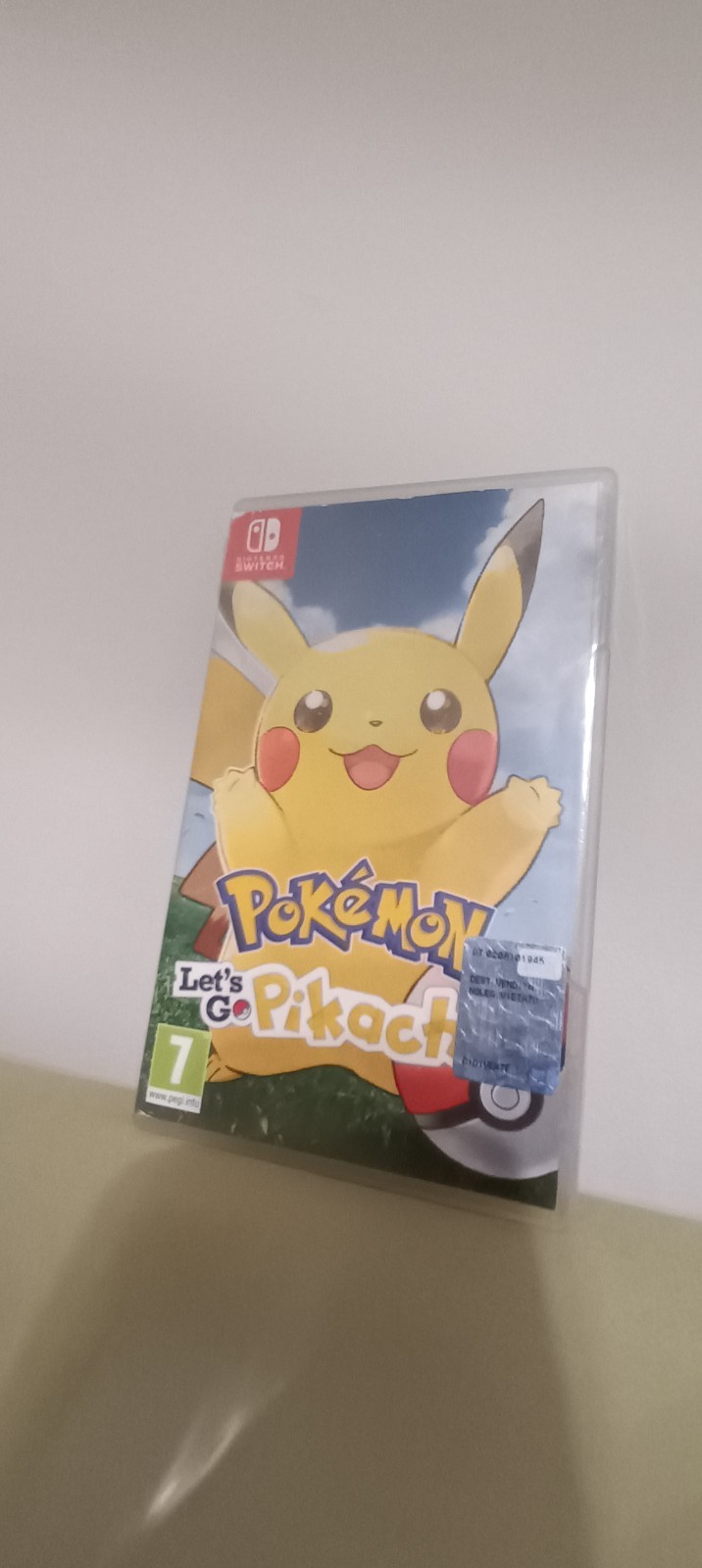 Nintendo Switch console con Joy-Con neon + giochi Pokémon, Mario, Zelda