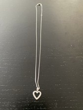 10K White Gold Diamond Open Heart Pendant Necklace   18    Made in Italy