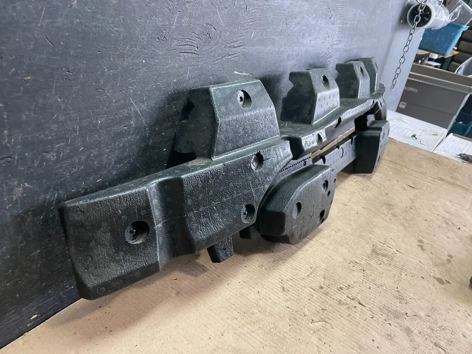 2010 2011 2012 Ford Taurus Rear Bumper Absorber Impact Foam OEM T0504 DG - Image 3 of 4