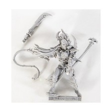 GW 40k Dark Eldar Finecast Succubus #4 NM