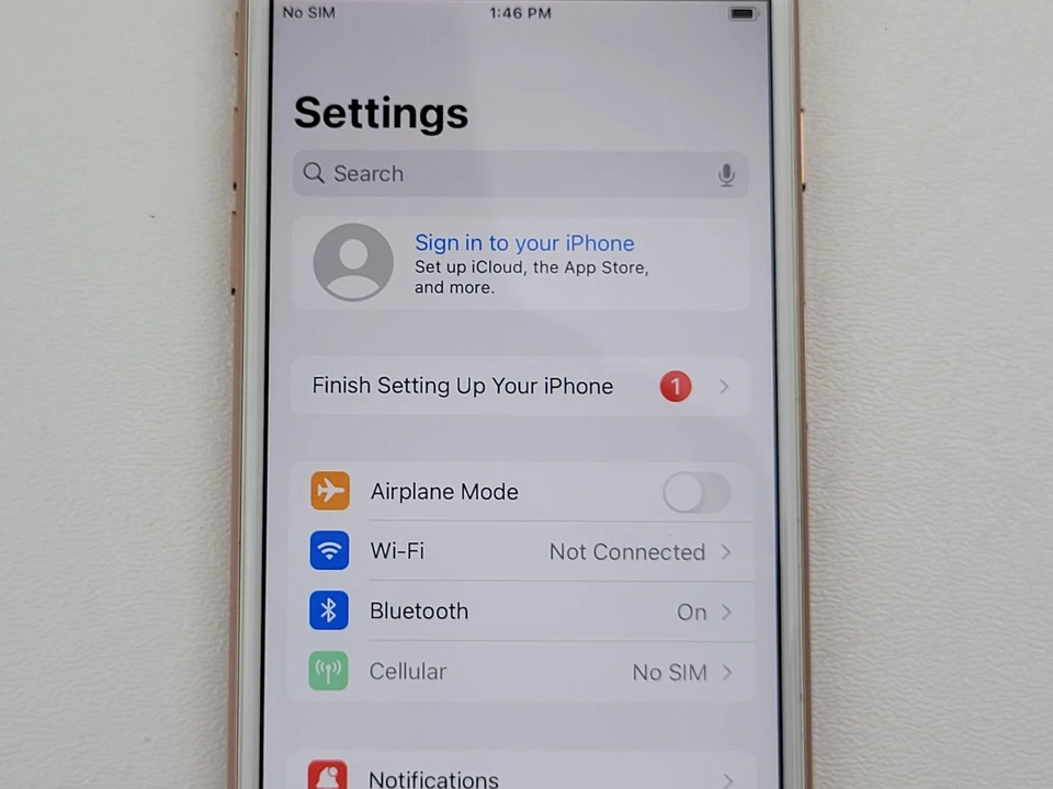 Apple iPhone 8 (A1905) 64GB - Gold (T-Mobile) Smartphone - Clean IMEI - H4328 - Image 3 of 4