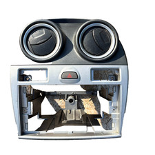 FORD FIESTA MK6 2005-2008 RADIO STEREO SURROUND CENTER CONSOLE VENTS 6S61A046A04