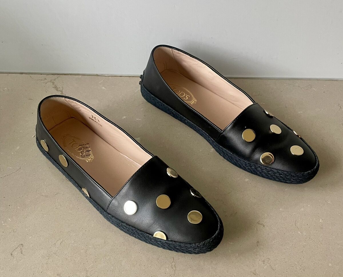 関税送料無料【TOD'S】BLACK LEATHER FLATS Tod's gold studded black leather flats shoes, excellent
