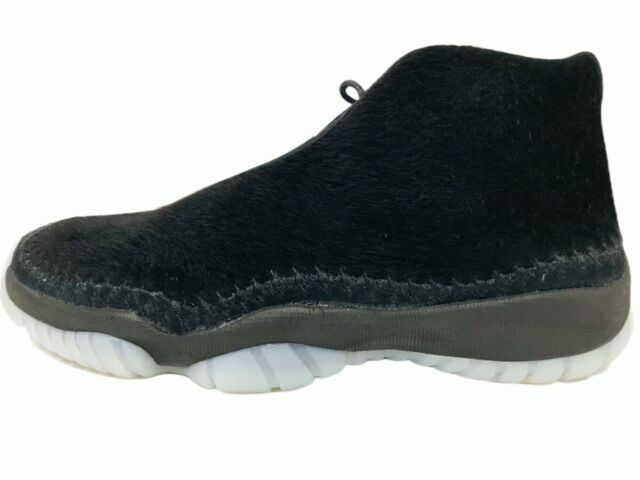 jordan future size 6