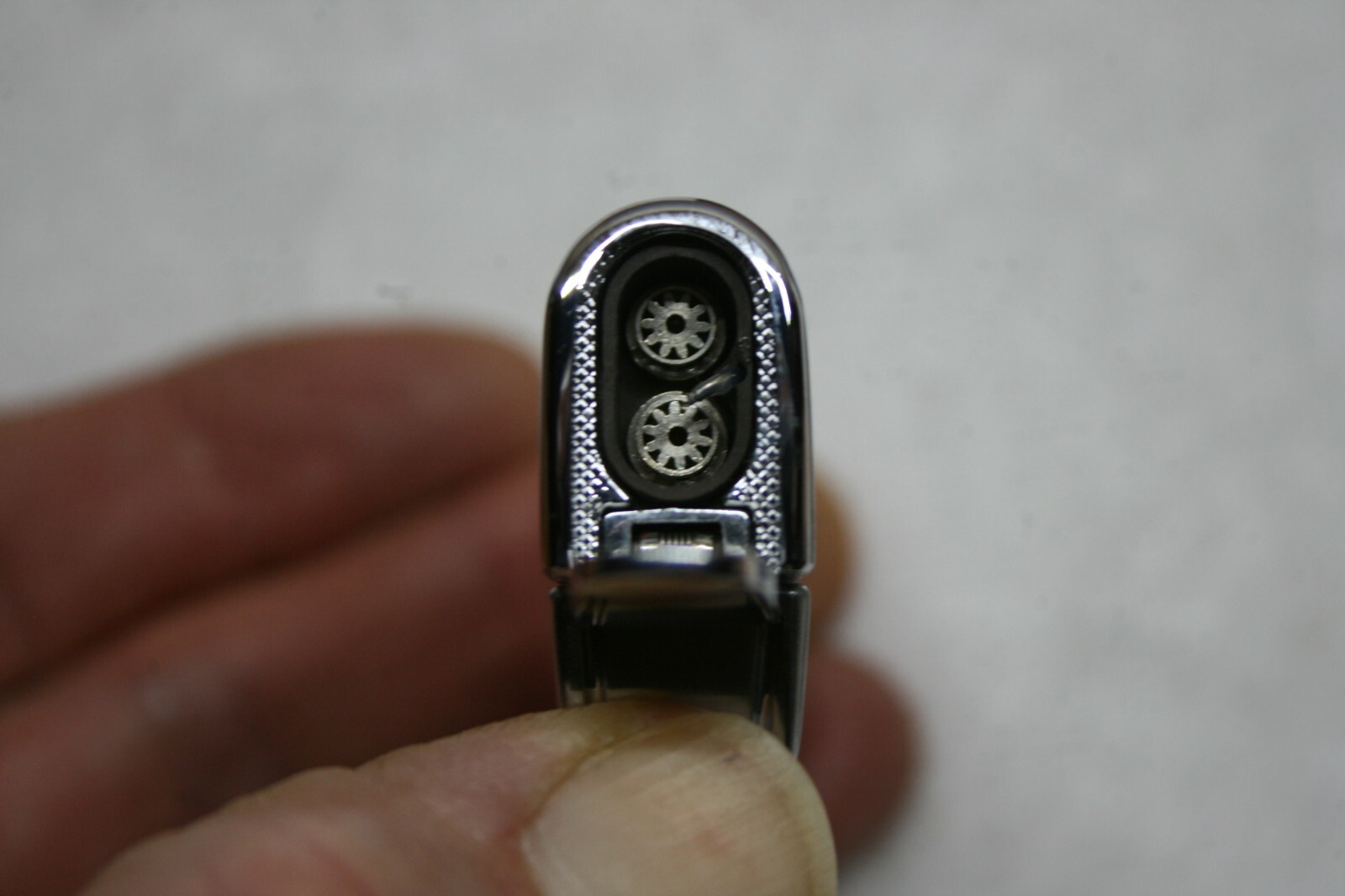 NEW&nbsp; Cigar Lighter 552SL Vitara Lighter Silver&nbsp;Butane Refillable Lighter
