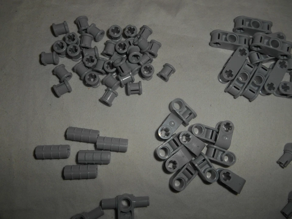 LEGO Technic 200 Piece Pin Axle Connectors Light Bluish Gray Pack Lot Mindstorms - Image 3 of 4