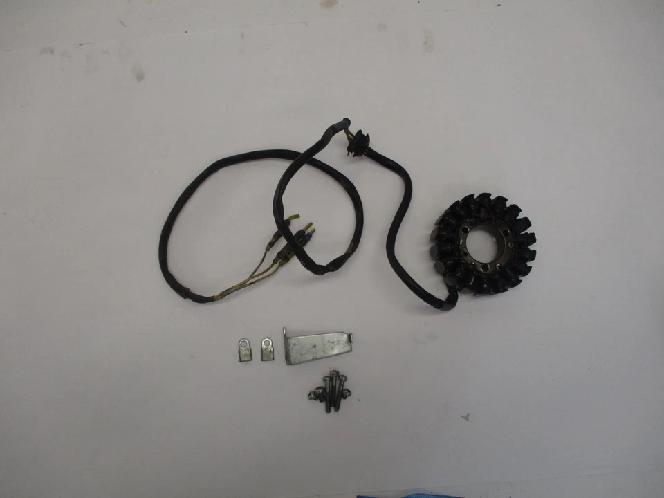 81 SUZUKI GS750 L GS 750 STATOR COIL GENERATOR - Image 2 of 4