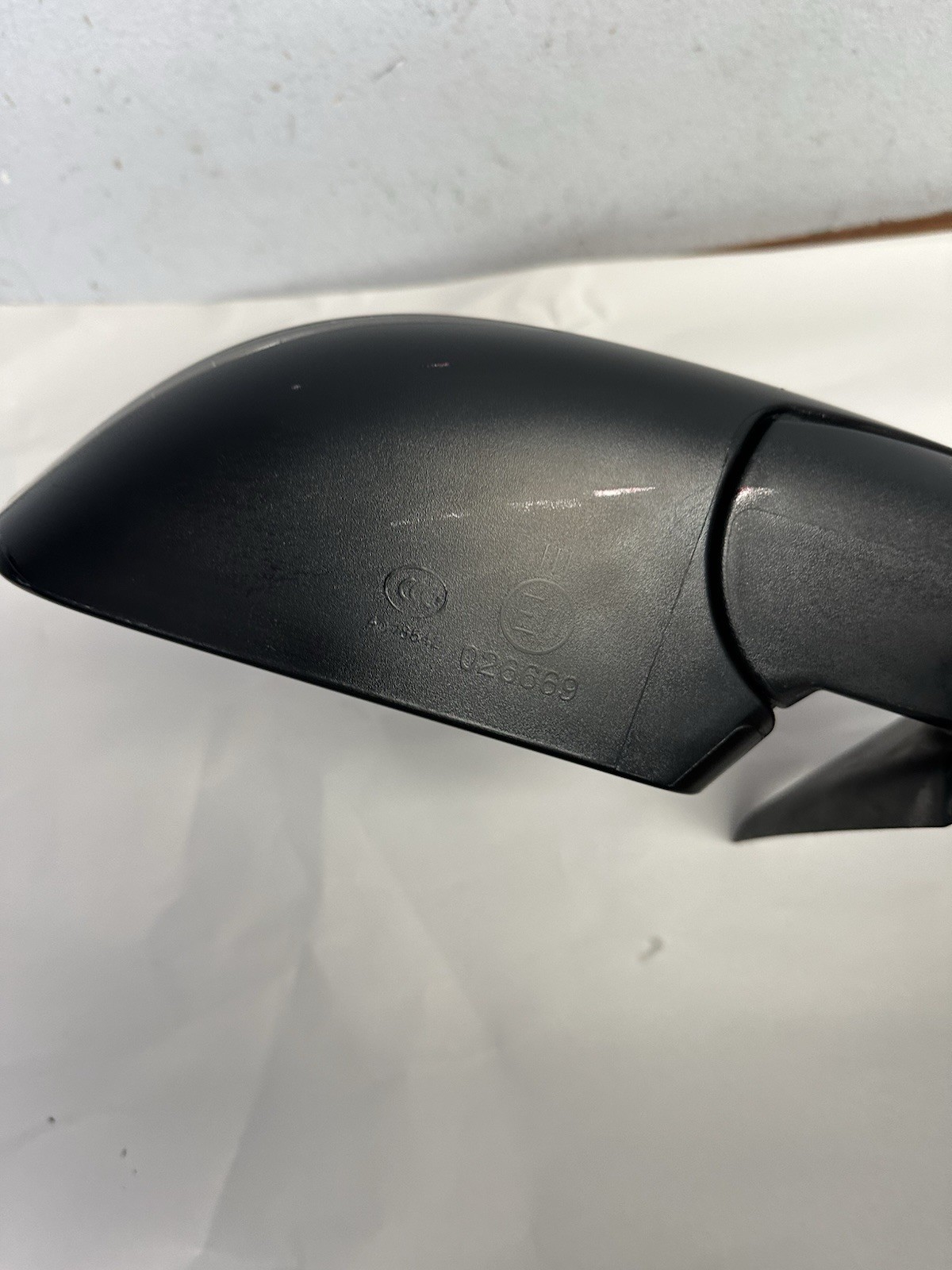 2014-2017 MASERATI GHIBLI RIGHT PASSENGER SIDE VIEW MIRROR RED OEM