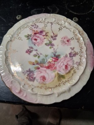 Vintage Hand Painted Royal Crown Chantilly Rose Plate