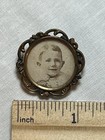 Antique Victorian Mourning Brooch Memorial Frame Photo Pin — photo 1