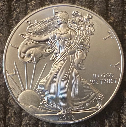 2015 American Silver Eagle Dollar 99.9% Silver 1 Oz. Uncirculated Flawless Gem!