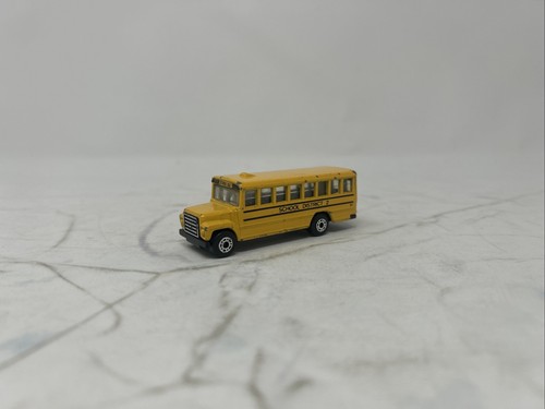 Vintage Matchbox School District 2 Bus Yellow Diecast 1/95 Scale 1985 Toy VTG - 第 3/10 張圖片