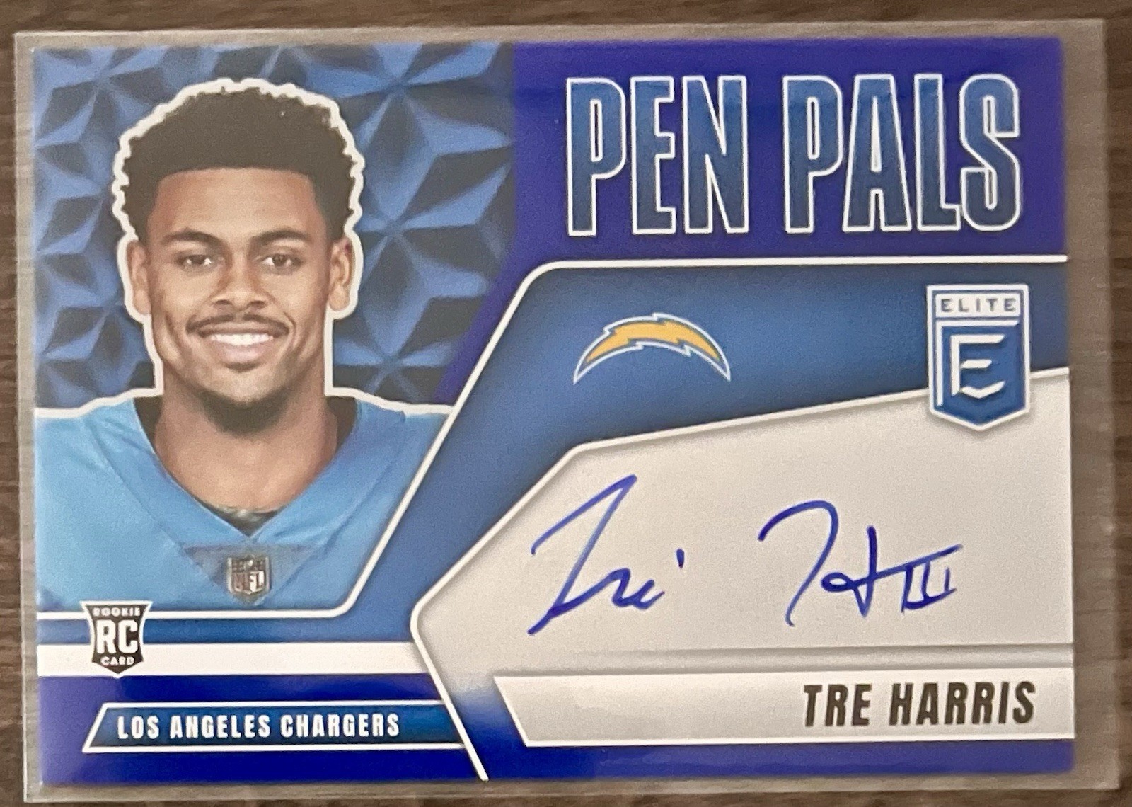2025 Donruss Elite Chargers Tre Harris Blue Pen Pals On Card Rookie Auto SP🔥🔥