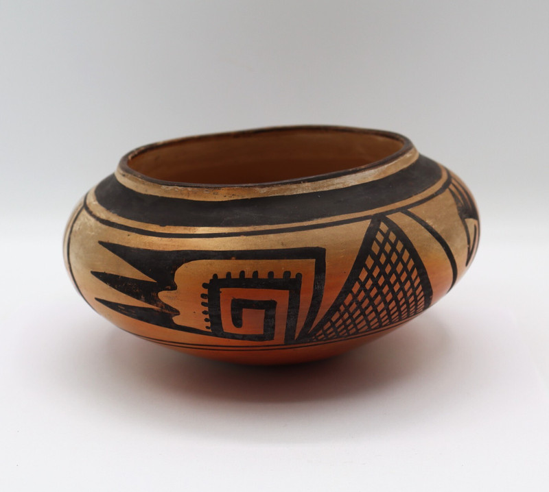 Antique Hopi Pot Sikyatki Revival Polychrome Wings Fire Bloom Unsigned 6" W