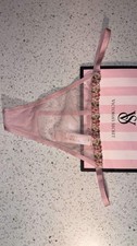 NWT Victoria  s Secret Dream Angels Lily Embroidery Thong/ String panty size M