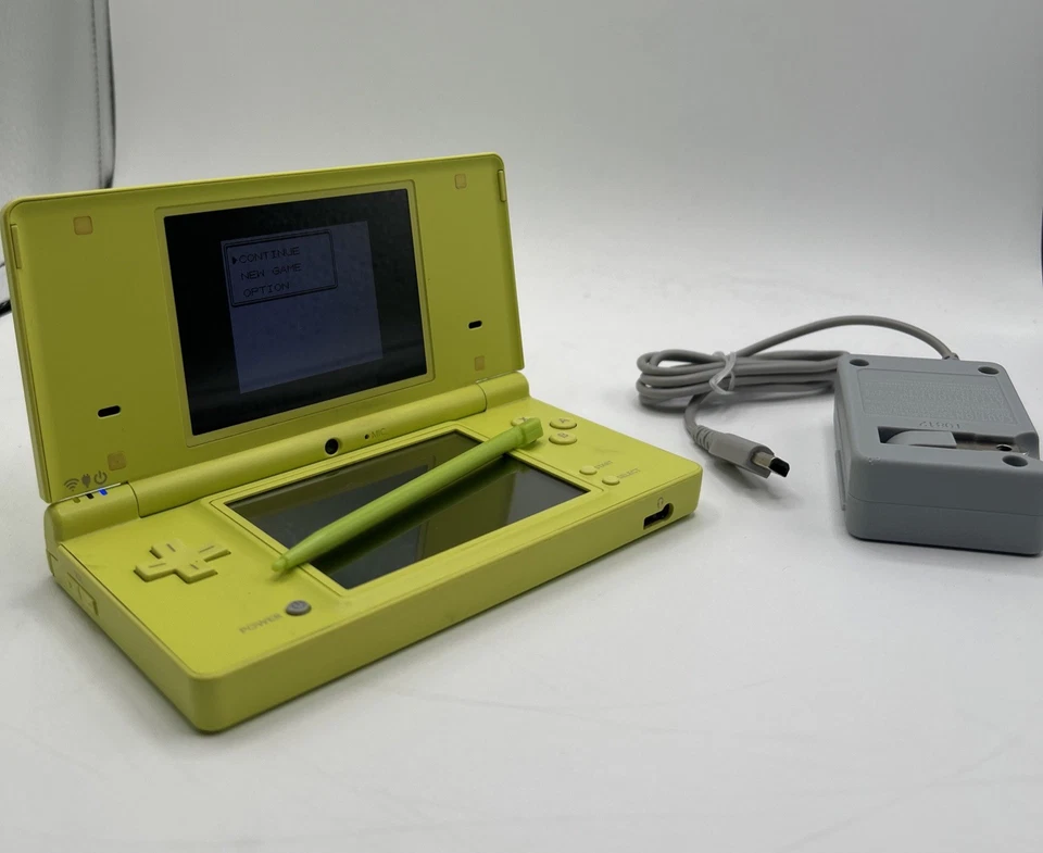 🔥 Nintendo DSi Amarelo - Inclui Biblioteca Pré-Carregada (Grande Coleção) - Imagem 2 de 4