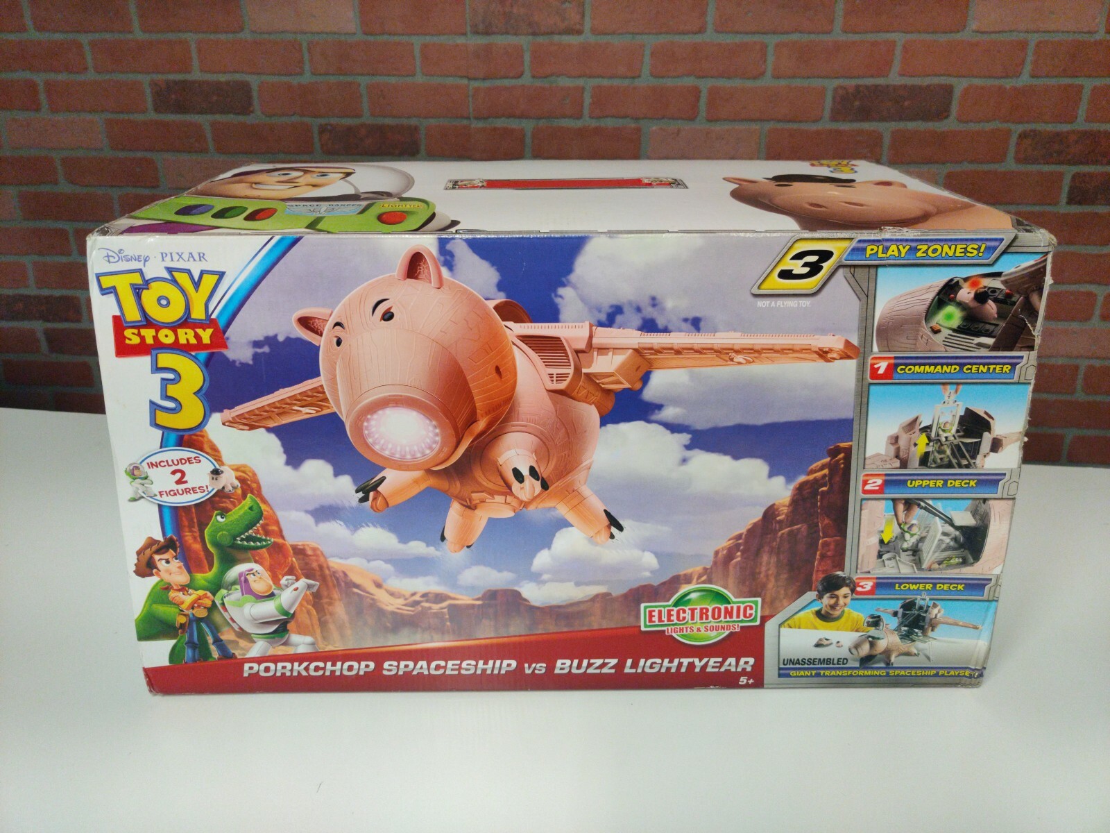 evil dr porkchop spaceship