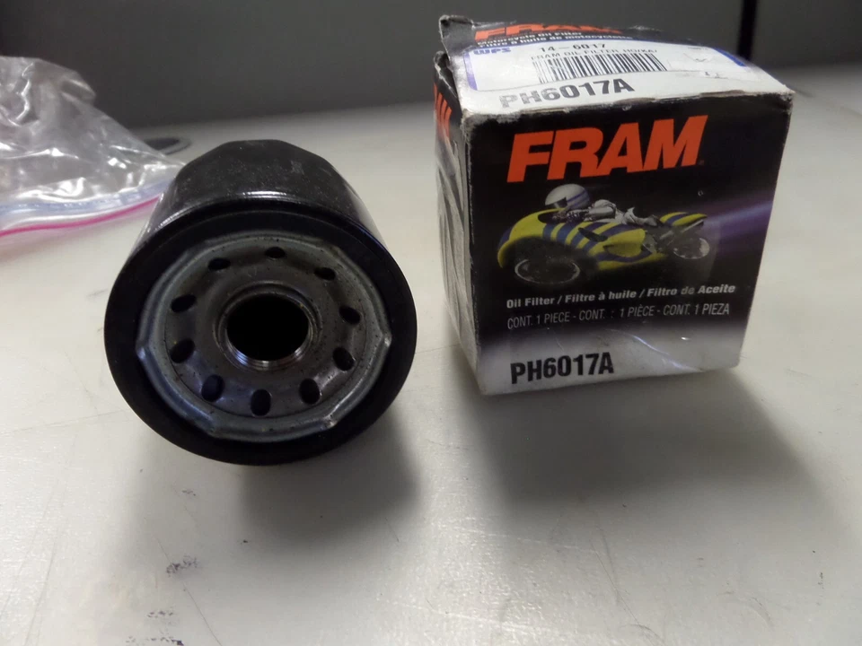 NOS Fram Oil Filter Fits Honda ZX900 ZX750 VN1500 CBR1000 CBR900 PH6017A - Image 3 of 4