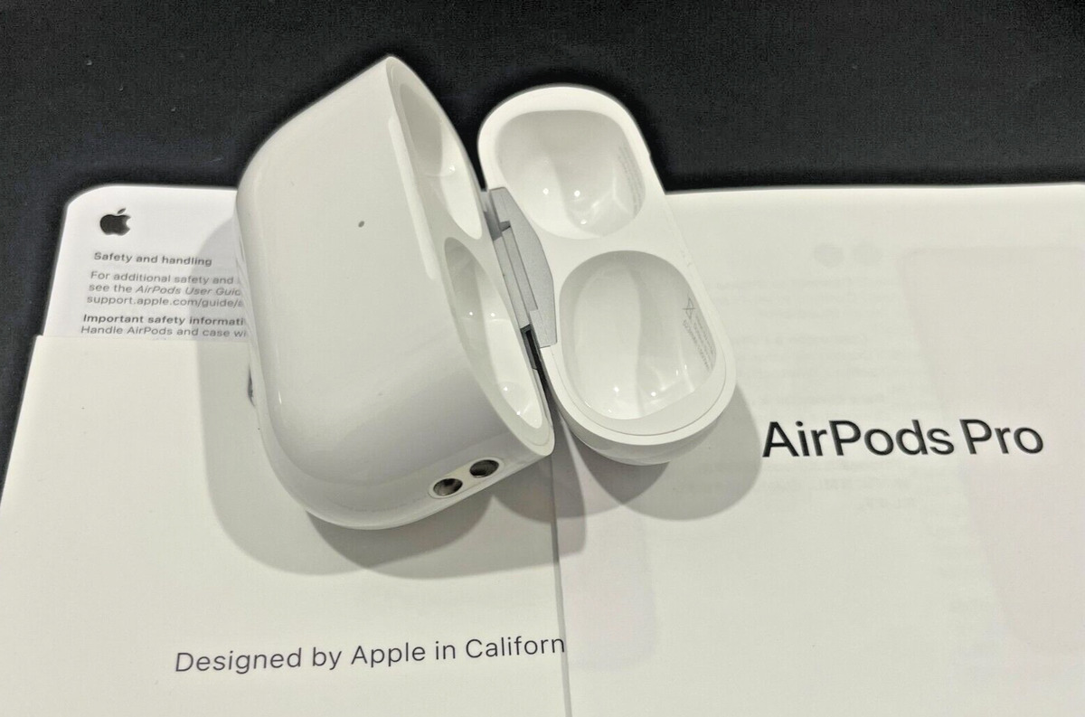 Original Apple AirPods Pro 2/ 2nd Gen (Lightning) Right or Left or Charging  Case