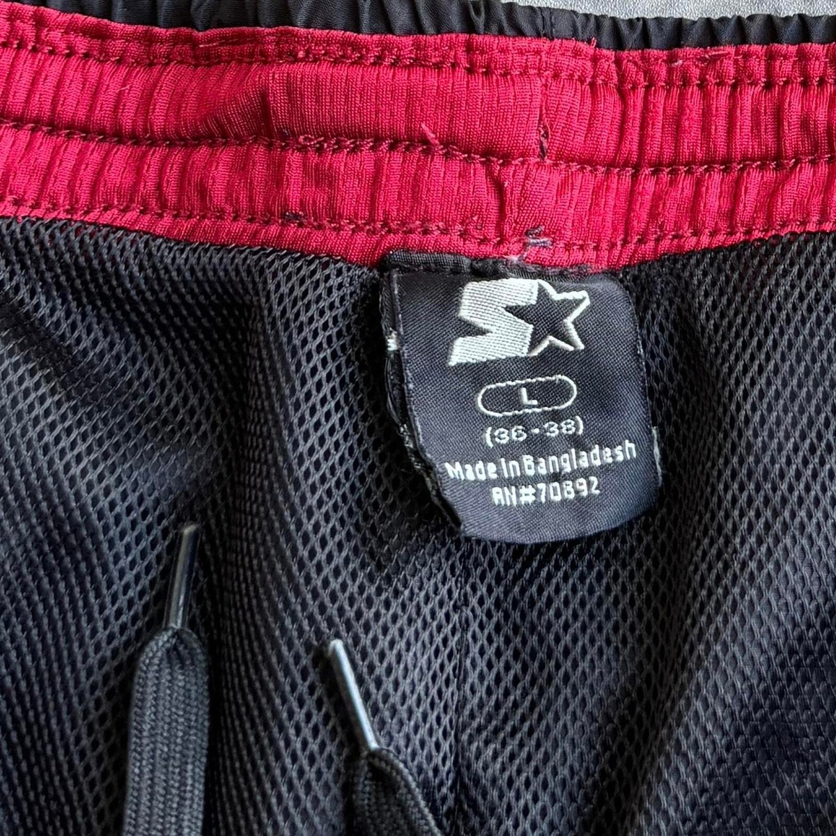 Vintage Y2K Starter Black & Red Baggy Grunge Opium Technical Vintage Y2K Starter Black & Red Baggy Grunge Opium Technical
