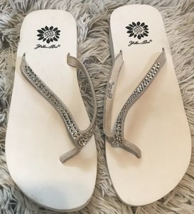 yellow box jello flip flops