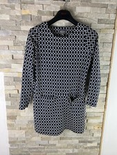 Joules women’s Size 8 Patterned Front Pocket Dress