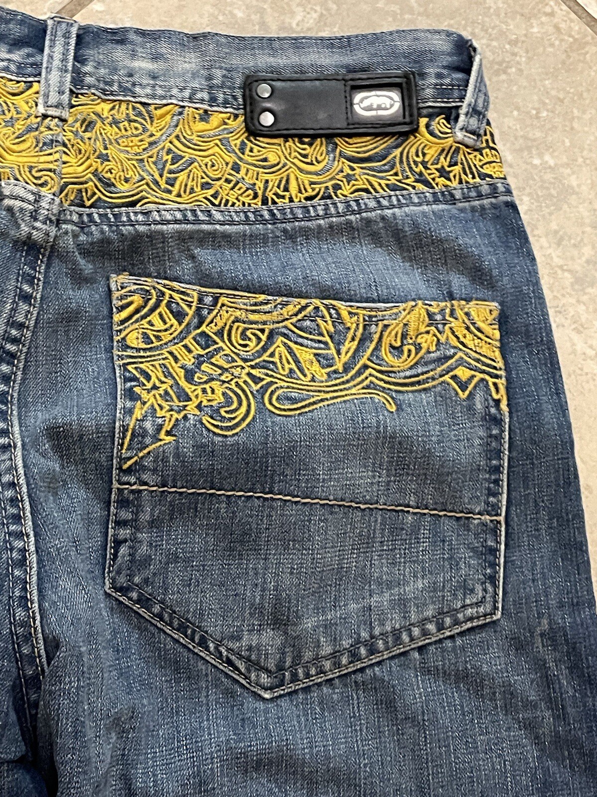 Picture 4 of 10