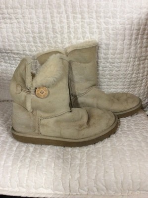 ugg 5803