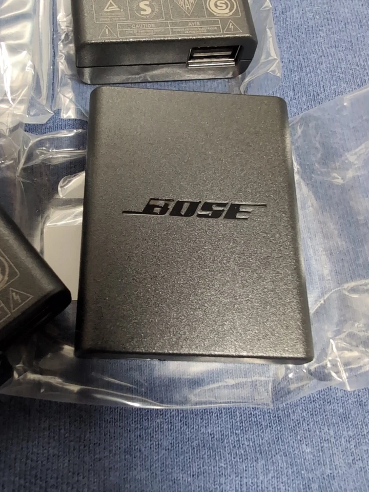 Cargador de pared Bose Soundlink Color/Mini II 5V 1A PSA05F-050QBT1 4 un. Foto 4 de 4