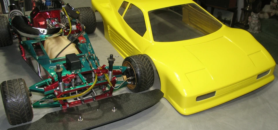 COCHE RC MF40 ESCALA 1/4 DE COLECCIÓN CONSTRUIDO POR GERHARD FRUHWIRTH, RESTAURADO POR MÍ Foto 3 de 4