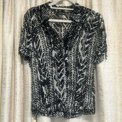 Gerry Weber Blouse Women Size 10 Black White Sequin Plissé Abstract Mob Wife