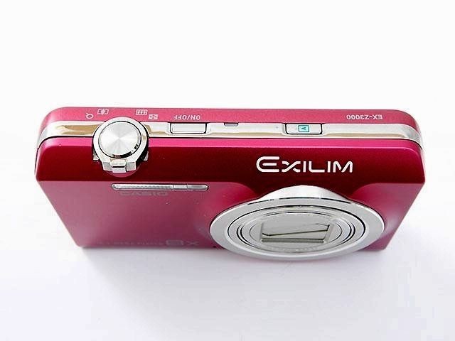 Casio Exilim EX-Z3000 16.1MP Compact Digital Camera Red Excellent