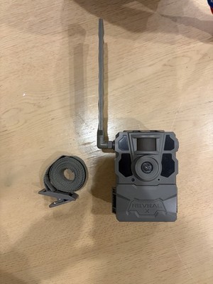 Tactacam Reveal X 2.0 Trail Camera with Antenna and Mounting Strap Works Perfect