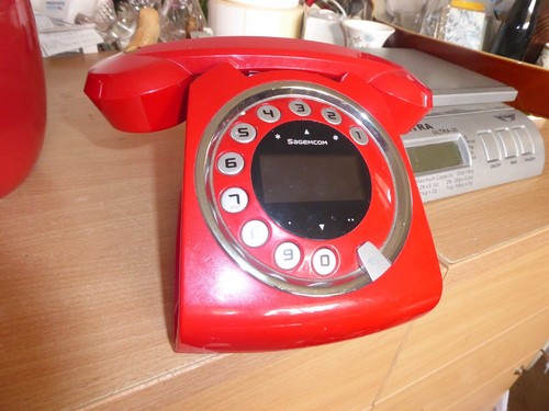 Retro red landline phone Sagemcom - Zdjęcie 2 z 5