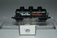 N Scale Model Power 3417 Tanktrain 3-Dome Tank Car C25790