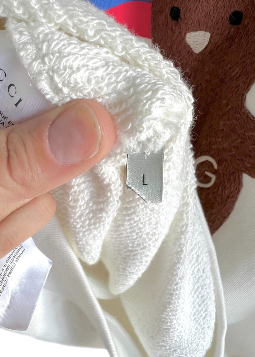 【関税&送料込】Gucci Ivory Teddy Sweatshirt Gucci Ivory Original Gucci Bear Embroidered Sweatshirt
