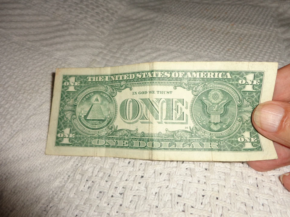 one dollar bill birthday or anniversery note K7-2-27-1984D - Image 2 of 2