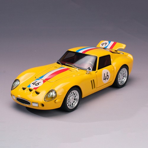 1:32 Ferrari 250 GTO Diecast Vehicle Model Car Toy Collection Kids Toy Gifts - Picture 11 of 11