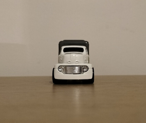 Hot Wheels 2015 Pop Culture Batman Lot of 2 School Busted '49 Ford COE (Loose) - Picture 9 of 13