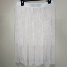 Victoria's Secret NWT Tulle  Floral Lace Skirt Lingerie coconut white M Fairy