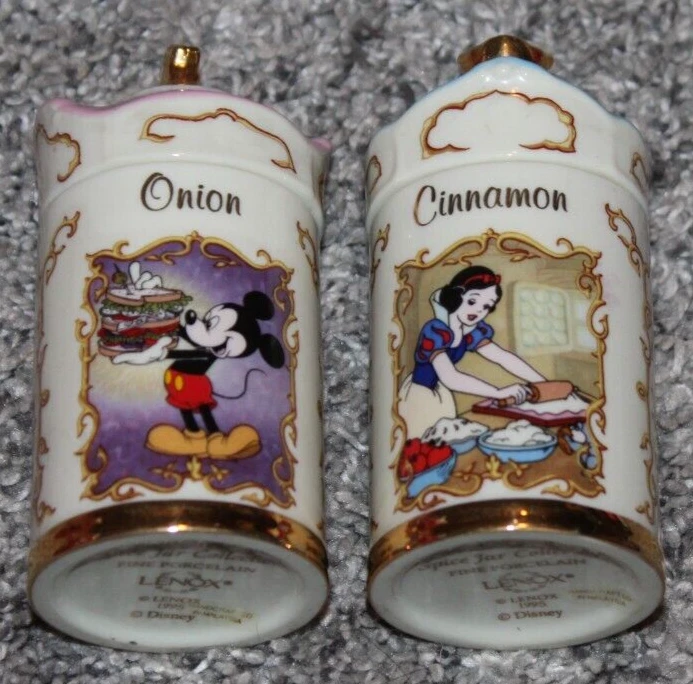 LENOX Walt Disney Mickey Mouse Onion Snow White Cinnamon Vintage