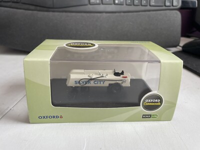 Oxford Commercials 1/76 Scale 76TRF004 Thompson Refueller - Silver City - Boxed