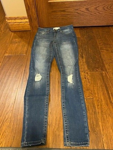 Juniors Size 1 Mudd FLX Stretch Skinny 