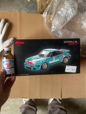 Schuco 1/18 Porsche 934 RSR #9 Vaillant