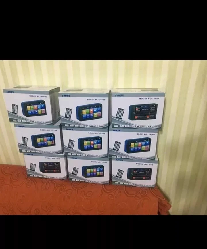 Stereo autoradio 2 din 7 pollici touch screen bluetooth aux usb sd 7020 - Immagine 2 di 4