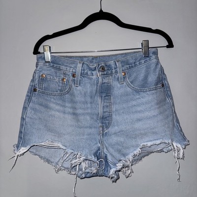 Levis light wash 501 Shorts Size 27, Great quality